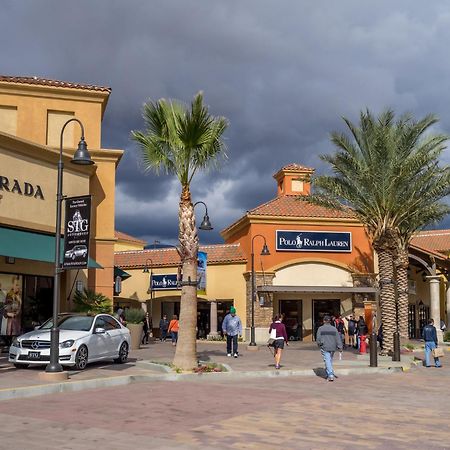 Festive Haven Room Hemet Exterior foto