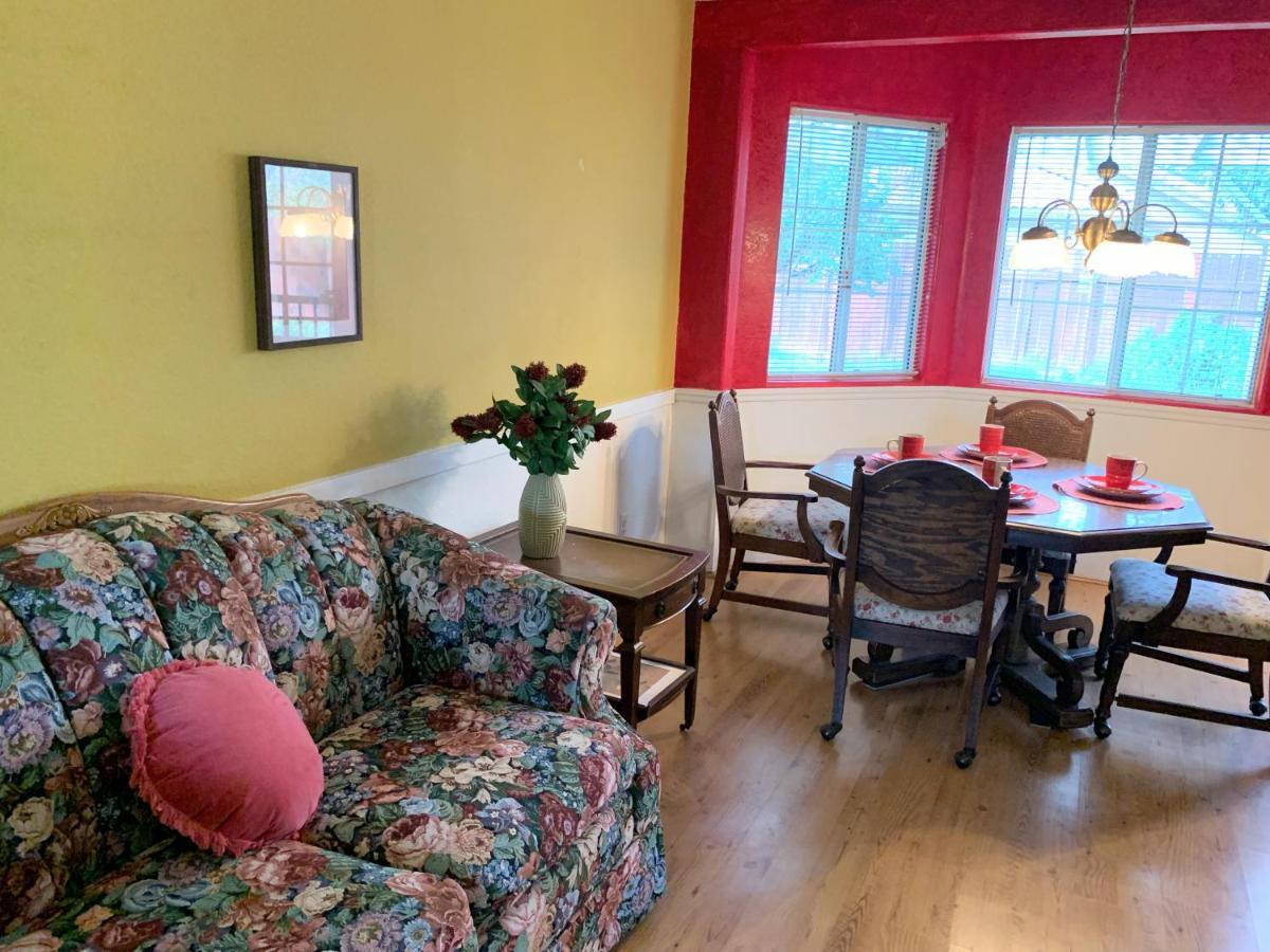 Festive Haven Room Hemet Exterior foto