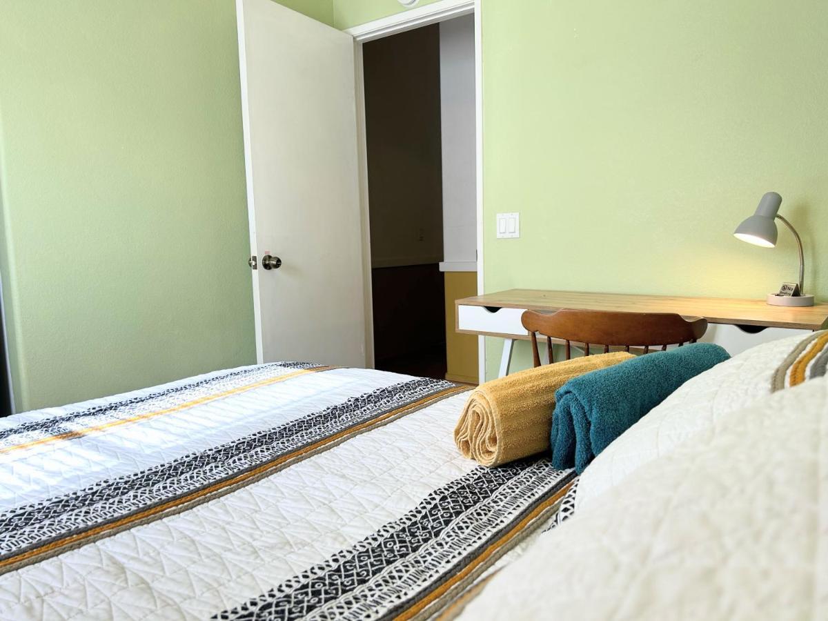 Festive Haven Room Hemet Exterior foto